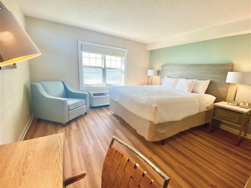 Comfort Inn At Newport Beach Мидлтаун Экстерьер фото