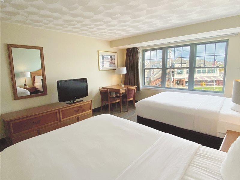 Comfort Inn At Newport Beach Мидлтаун Экстерьер фото
